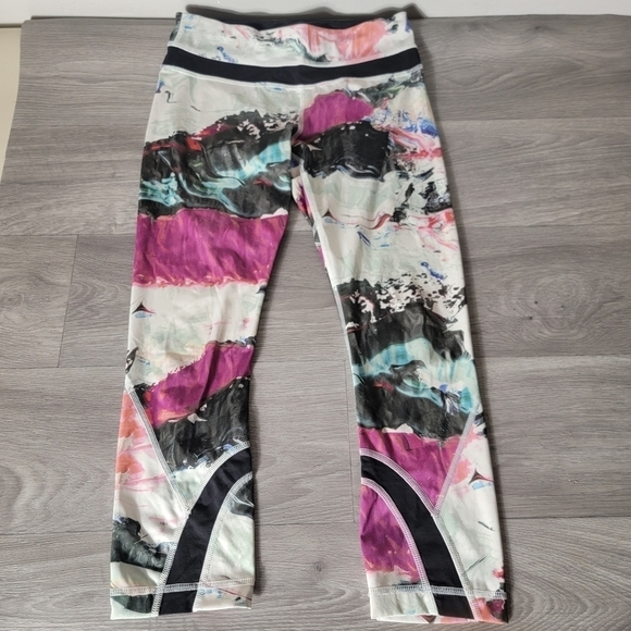Lululemon Run Inspired Crop II Leggings 4 Pigment Wave Full On Luxtreme Athletic - Picture 1 of 11